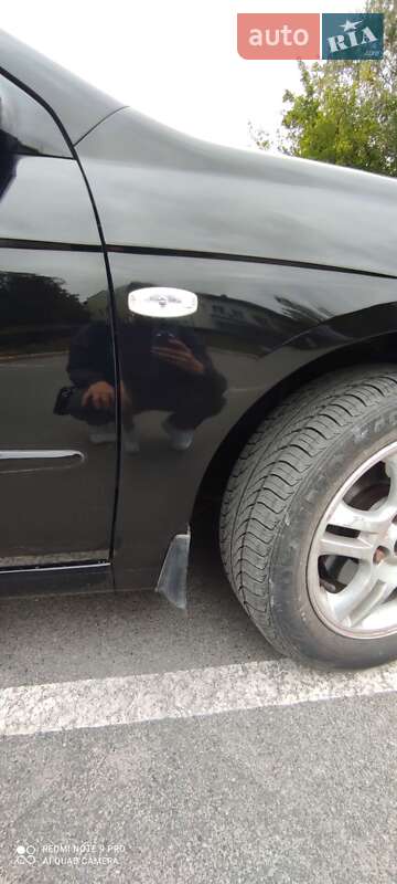 Седан Kia Cerato 2006 в Василькове