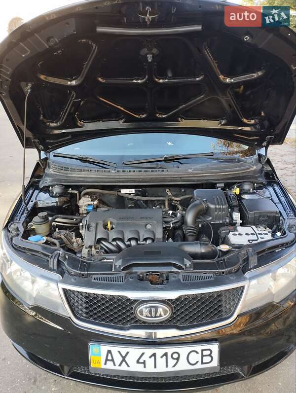 Седан Kia Cerato 2009 в Богодухове фото 5 Седан Kia Cerato 2009 в Богодухове