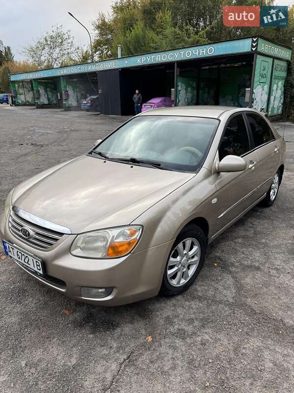 Седан Kia Cerato 2007 в Запорожье