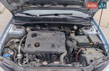 Седан Kia Cerato 2008 в 