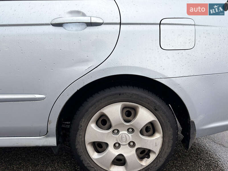 Седан Kia Cerato 2008 в Киеве