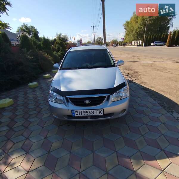Седан Kia Cerato 2004 в Біляївці