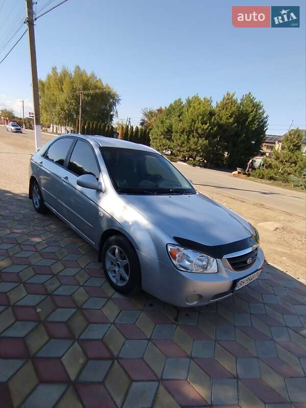 Седан Kia Cerato 2004 в Біляївці