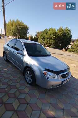 Седан Kia Cerato 2004 в  фото 4 Седан Kia Cerato 2004 в