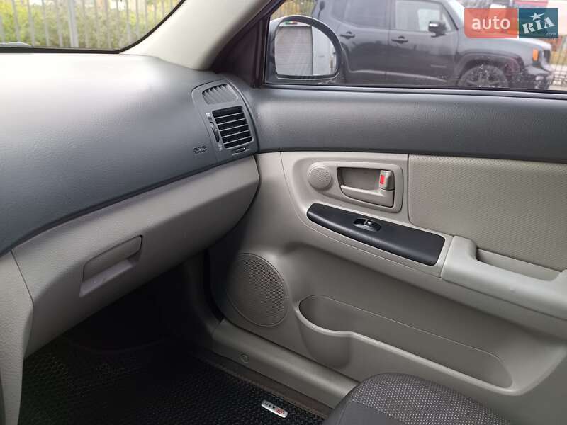 Седан Kia Cerato 2007 в Киеве фото 10 Седан Kia Cerato 2007 в Киеве