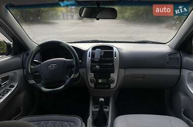 Седан Kia Cerato 2008 в 