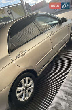 Седан Kia Cerato 2008 в 