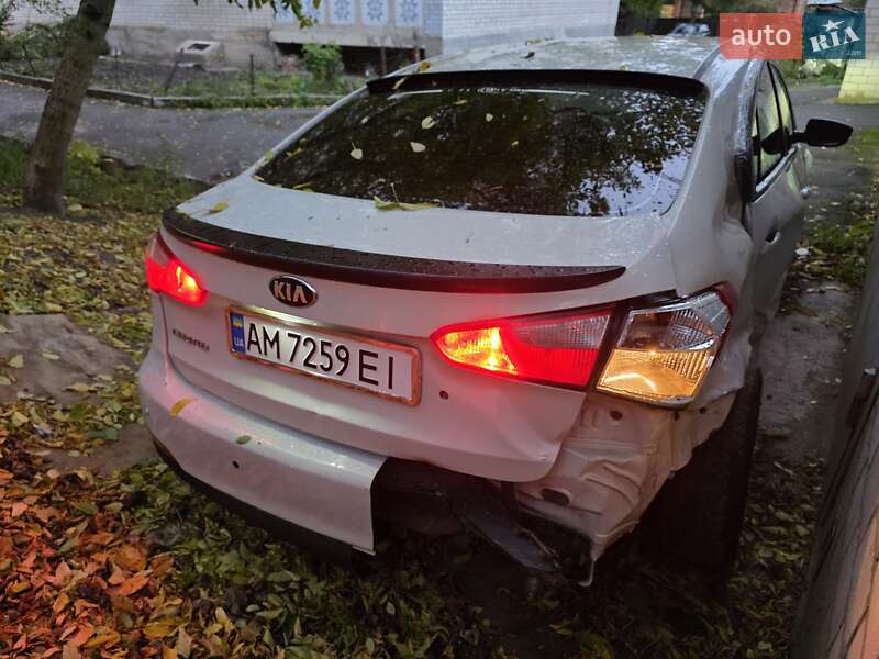Седан Kia Cerato 2013 в Бердичеве