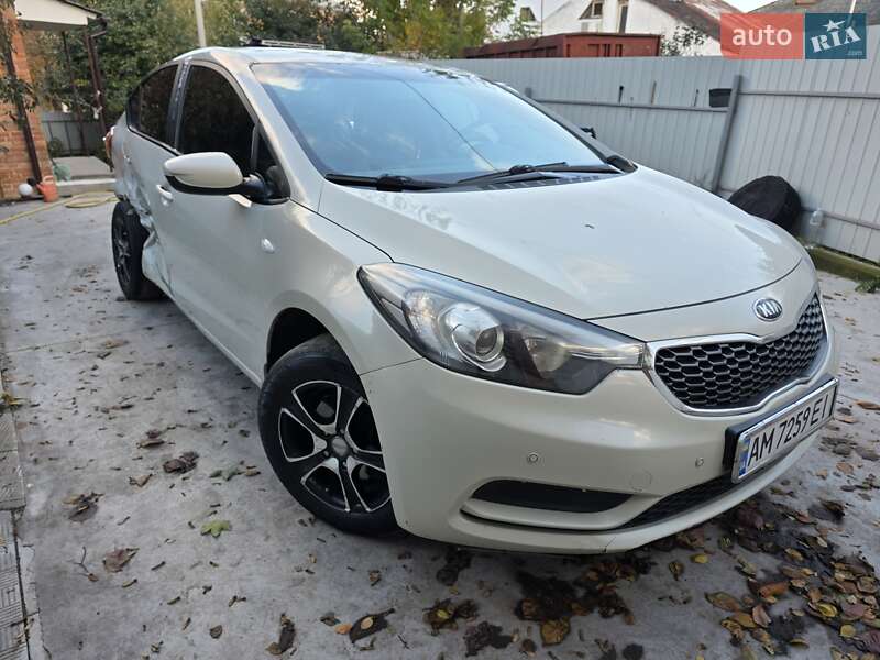 Седан Kia Cerato 2013 в Бердичеве