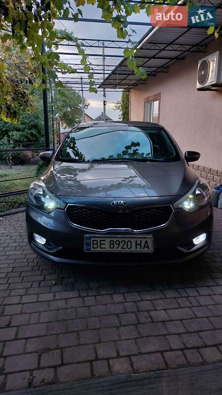 Kia Cerato 2012