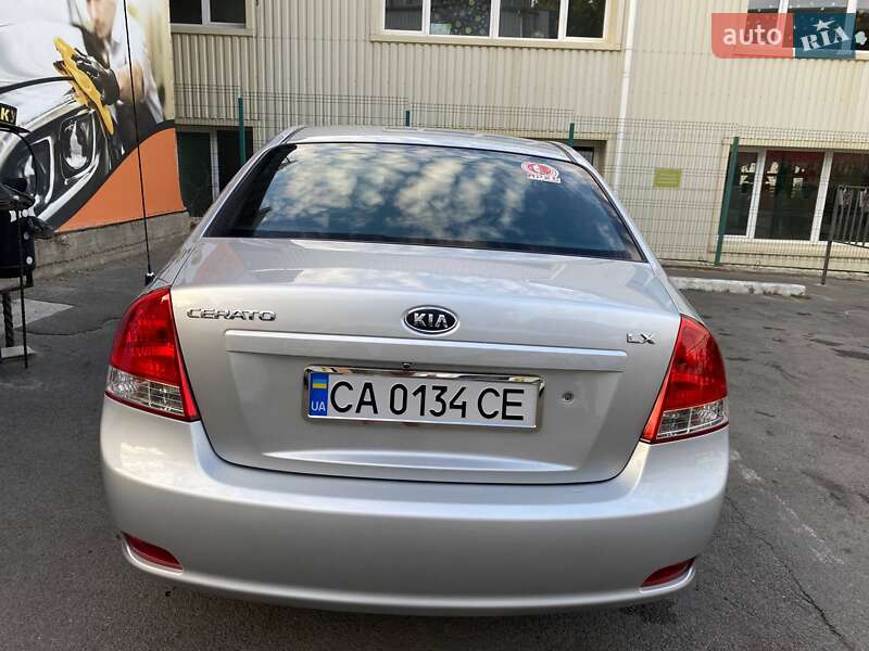 Седан Kia Cerato 2008 в Умані фото 4 Седан Kia Cerato 2008 в Умані