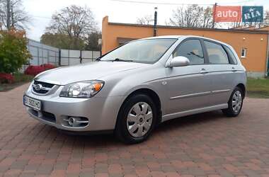 Хэтчбек Kia Cerato 2006 в  фото 9 Хэтчбек Kia Cerato 2006 в