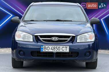 Седан Kia Cerato 2006 в  фото 3 Седан Kia Cerato 2006 в