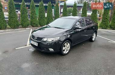 Седан Kia Cerato 2009 в Киеве