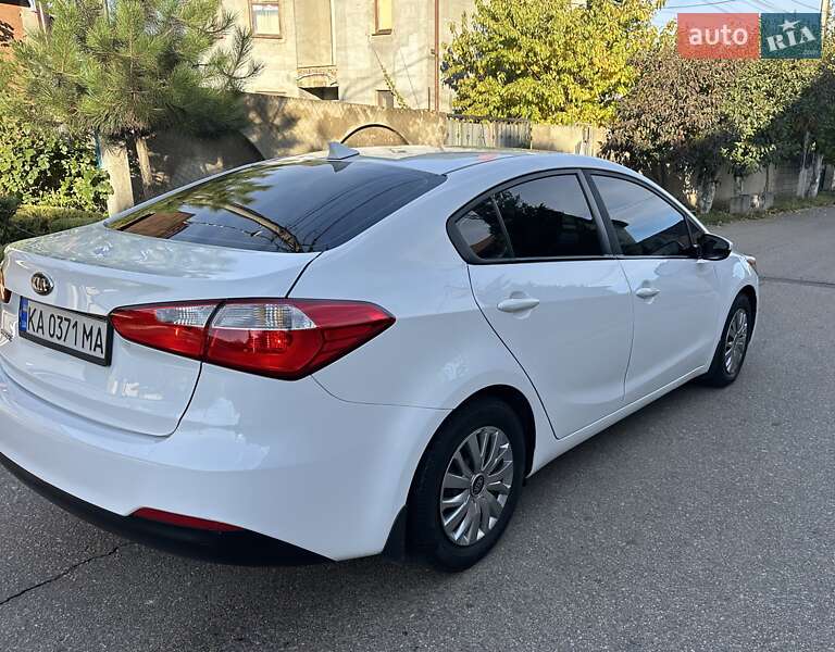 Седан Kia Cerato 2016 в Одессе фото 6 Седан Kia Cerato 2016 в Одессе
