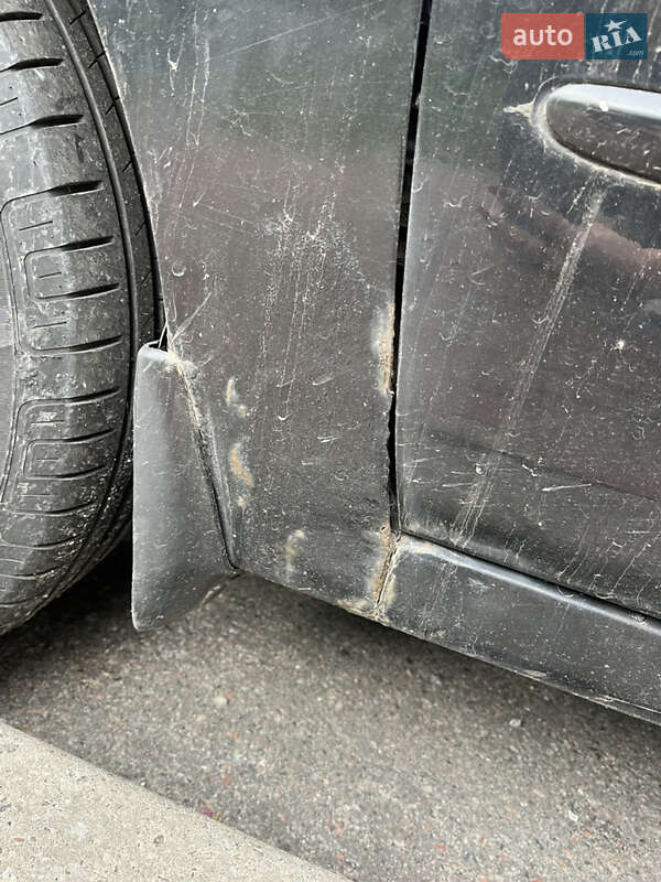 Седан Kia Cerato 2006 в Киеве