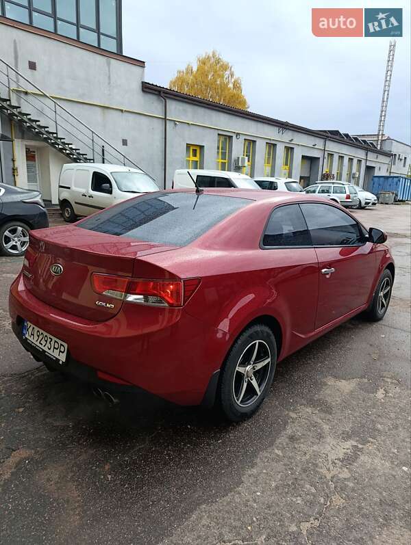 Купе Kia Cerato 2011 в Киеве фото 7 Купе Kia Cerato 2011 в Киеве