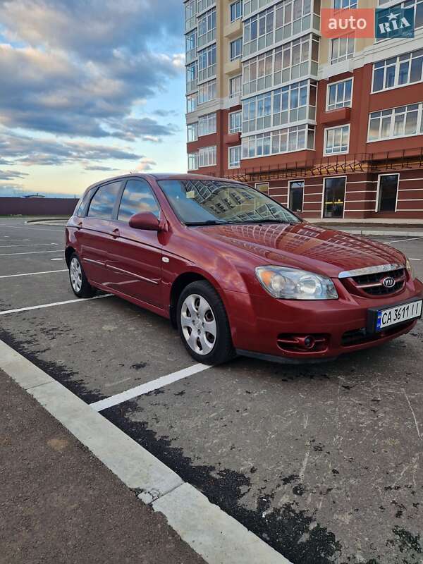 Хэтчбек Kia Cerato 2005 в Умани фото 5 Хэтчбек Kia Cerato 2005 в Умани