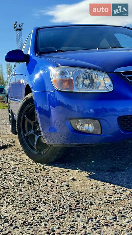Седан Kia Cerato 2008 в Николаеве фото 2 Седан Kia Cerato 2008 в Николаеве