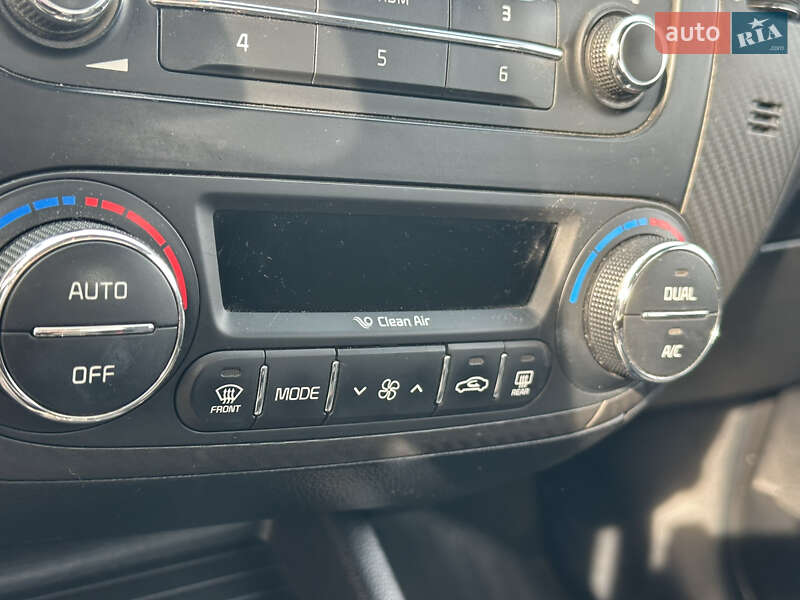 Седан Kia Cerato 2012 в Чернигове фото 30 Седан Kia Cerato 2012 в Чернигове