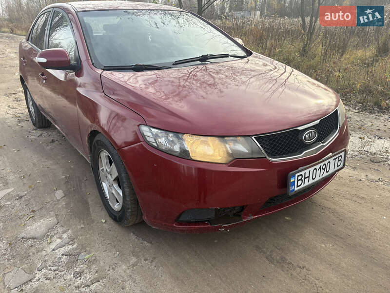 Седан Kia Cerato 2010 в Киеве