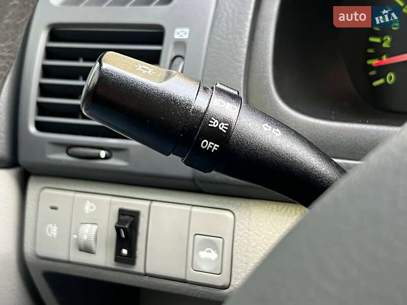 Седан Kia Cerato 2008 в Киеве