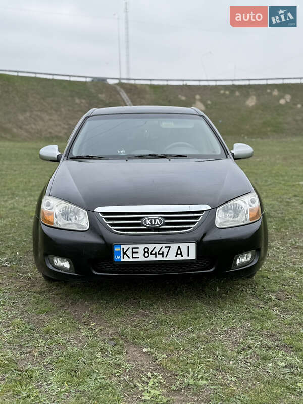 Седан Kia Cerato 2007 в Днепре