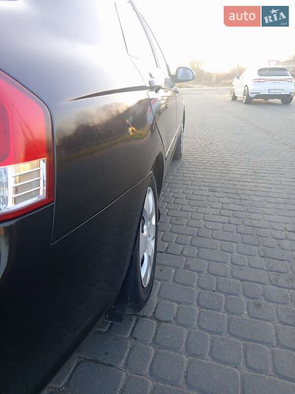 Седан Kia Cerato 2008 в Львове