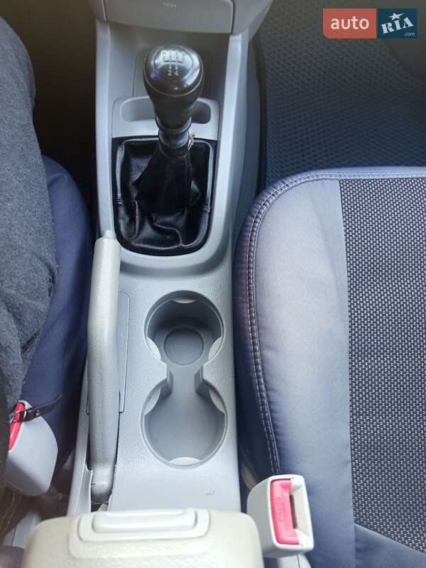 Седан Kia Cerato 2008 в Львове