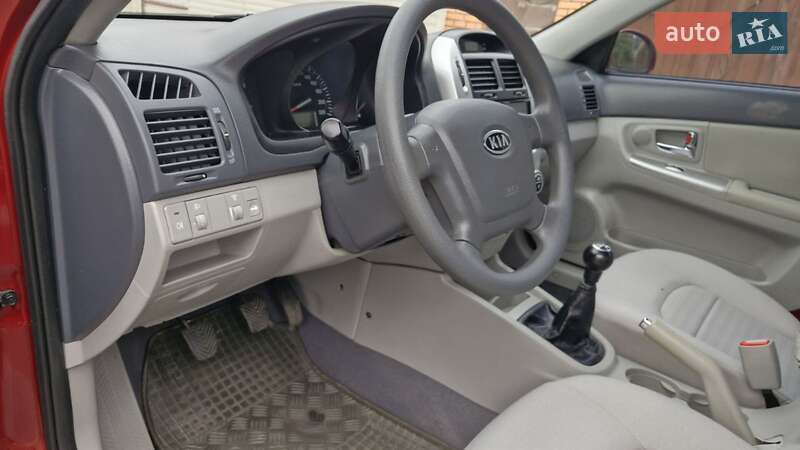 Седан Kia Cerato 2008 в Николаеве фото 32 Седан Kia Cerato 2008 в Николаеве