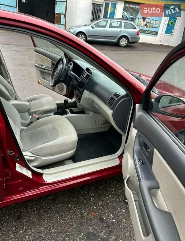 Седан Kia Cerato 2006 в Лисянці фото 11 Седан Kia Cerato 2006 в Лисянці