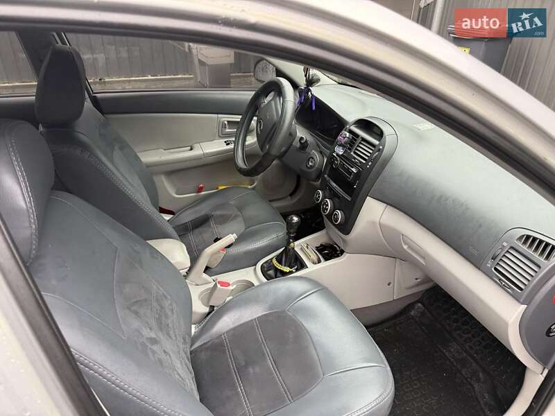 Седан Kia Cerato 2008 в Каменец-Подольском фото 6 Седан Kia Cerato 2008 в Каменец-Подольском