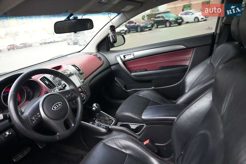 Купе Kia Cerato 2011 в Харькове