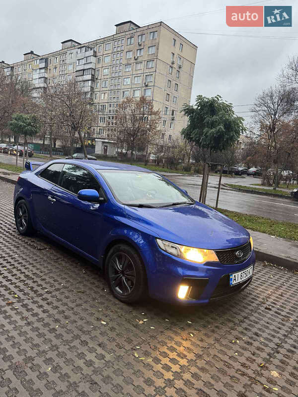 Купе Kia Cerato 2011 в Киеве