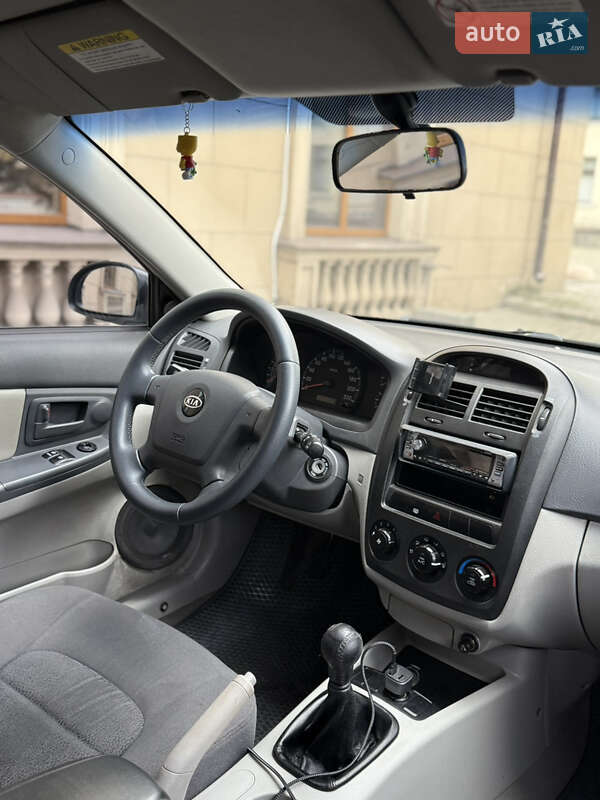 Хэтчбек Kia Cerato 2006 в Запорожье фото 20 Хэтчбек Kia Cerato 2006 в Запорожье