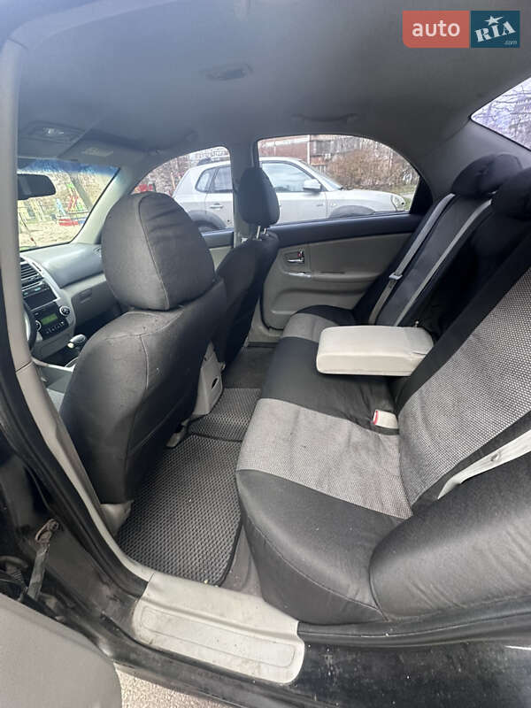 Седан Kia Cerato 2008 в Киеве