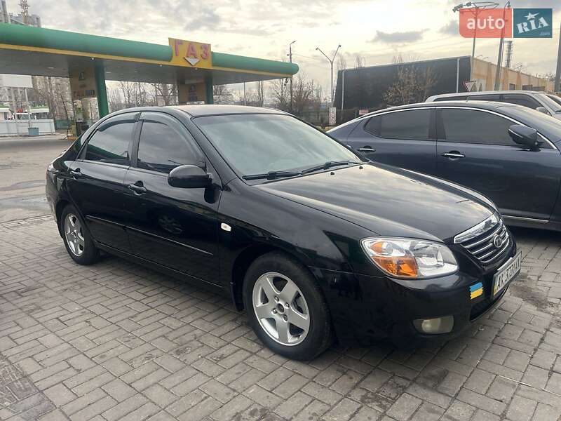 Седан Kia Cerato 2007 в Харькове