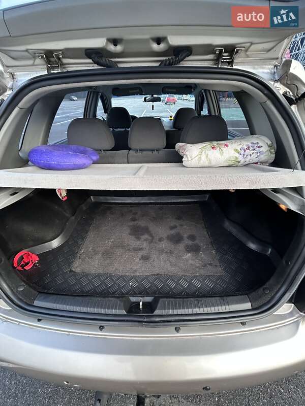 Хэтчбек Kia Cerato 2006 в Киеве