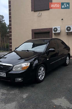 Седан Kia Cerato 2007 в Киеве