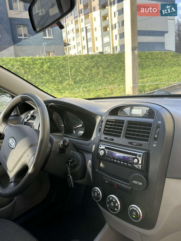Седан Kia Cerato 2008 в Харькове фото 12 Седан Kia Cerato 2008 в Харькове