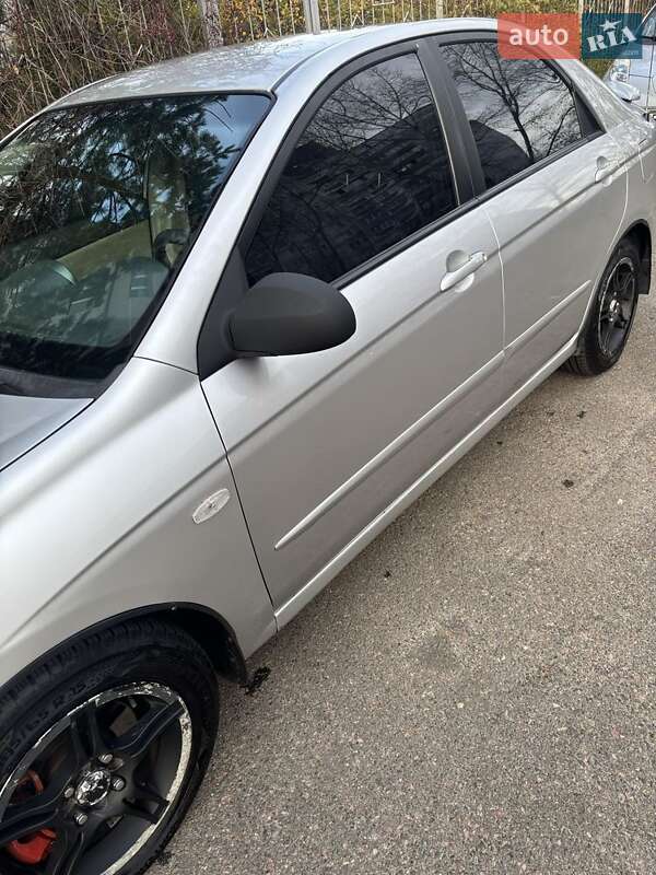 Седан Kia Cerato 2006 в Черкассах