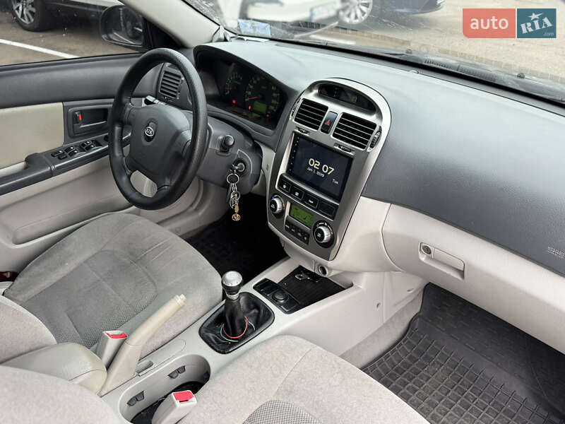 Седан Kia Cerato 2006 в Киеве