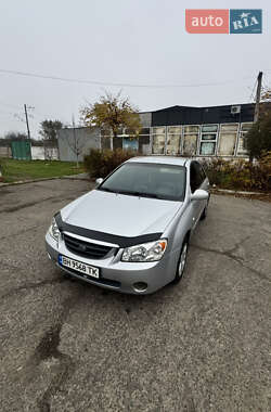Седан Kia Cerato 2004 в Белгороде-Днестровском