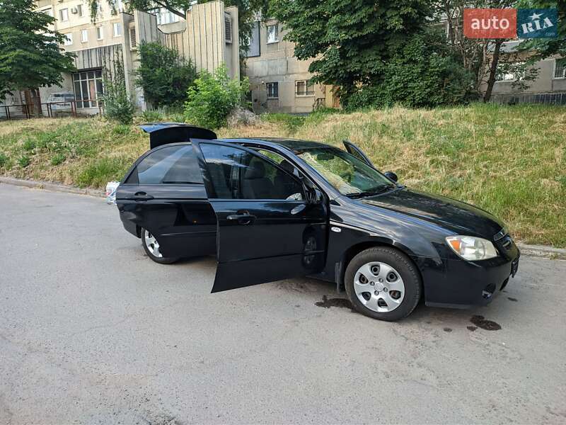 Седан Kia Cerato 2006 в Кропивницькому фото 5 Седан Kia Cerato 2006 в Кропивницькому