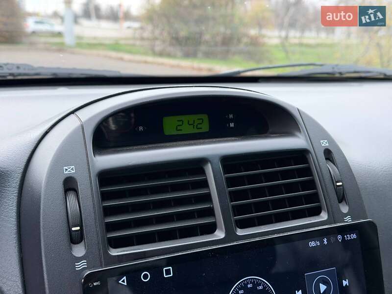 Седан Kia Cerato 2007 в Кривом Роге фото 46 Седан Kia Cerato 2007 в Кривом Роге