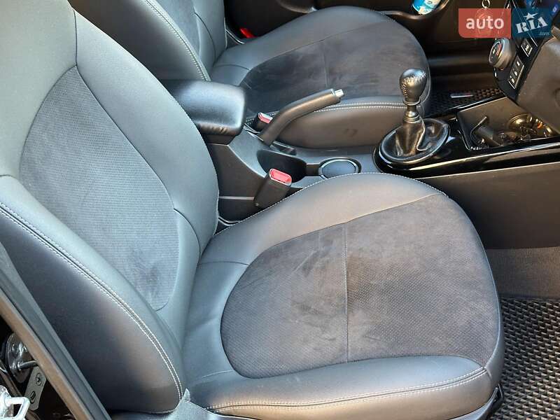 Седан Kia Cerato 2009 в Одесі