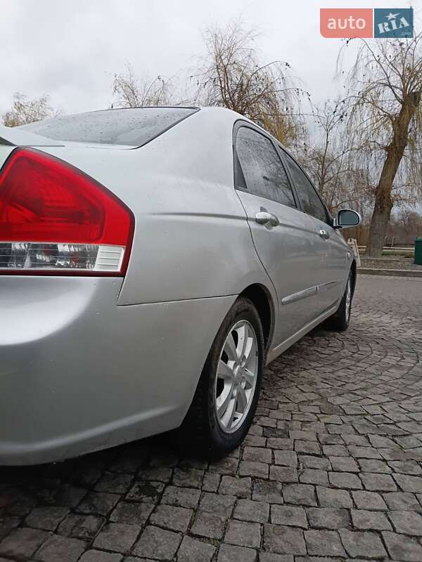 Kia Cerato 2008