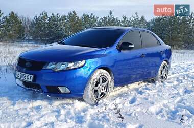 Седан Kia Cerato 2009 в Магдалиновке