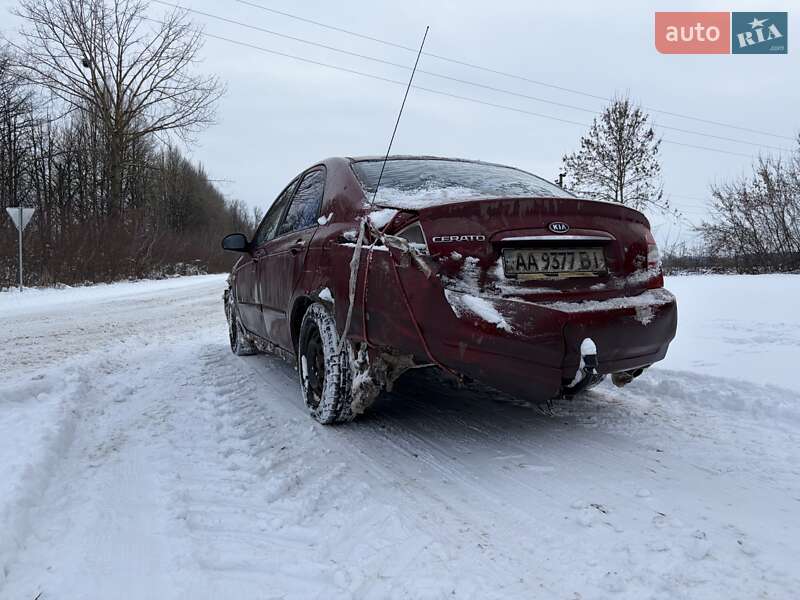 Седан Kia Cerato 2006 в Прилуках