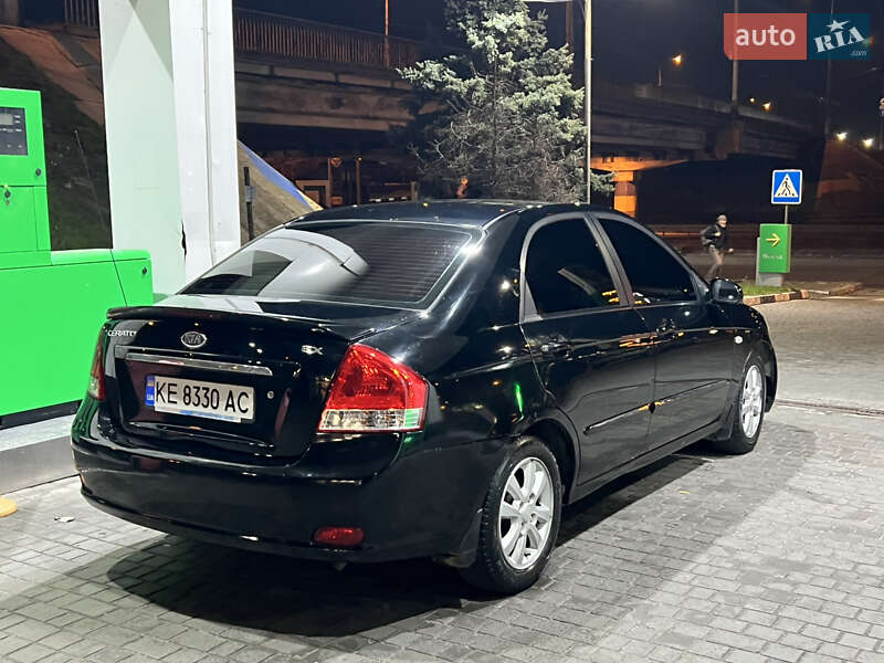 Седан Kia Cerato 2008 в Дніпрі